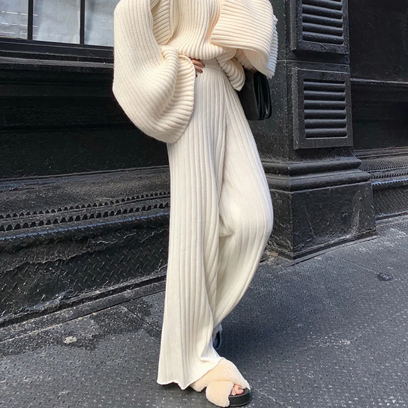 Women's Autumn and Winter Wool Knitted Wide-leg Pants Thickened High Waist Mopping Pants Casual Drape Loose Straight Long Pants