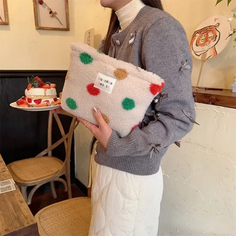 New Colorful Striped Dot Plush Clutch Cosmetic Bag Large Capacity Makeup Pouch Toiletries Bag Travel Outdoor Makeup Storage 4