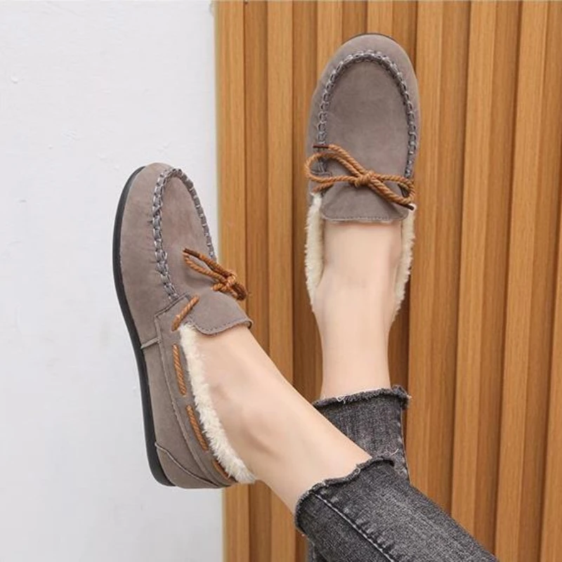 Winter Shoes Women Casual Flat Shoes Women's Moccasins Soft Loafers Fashion Comfort Warm Plush Bow Slip on Female Cotton