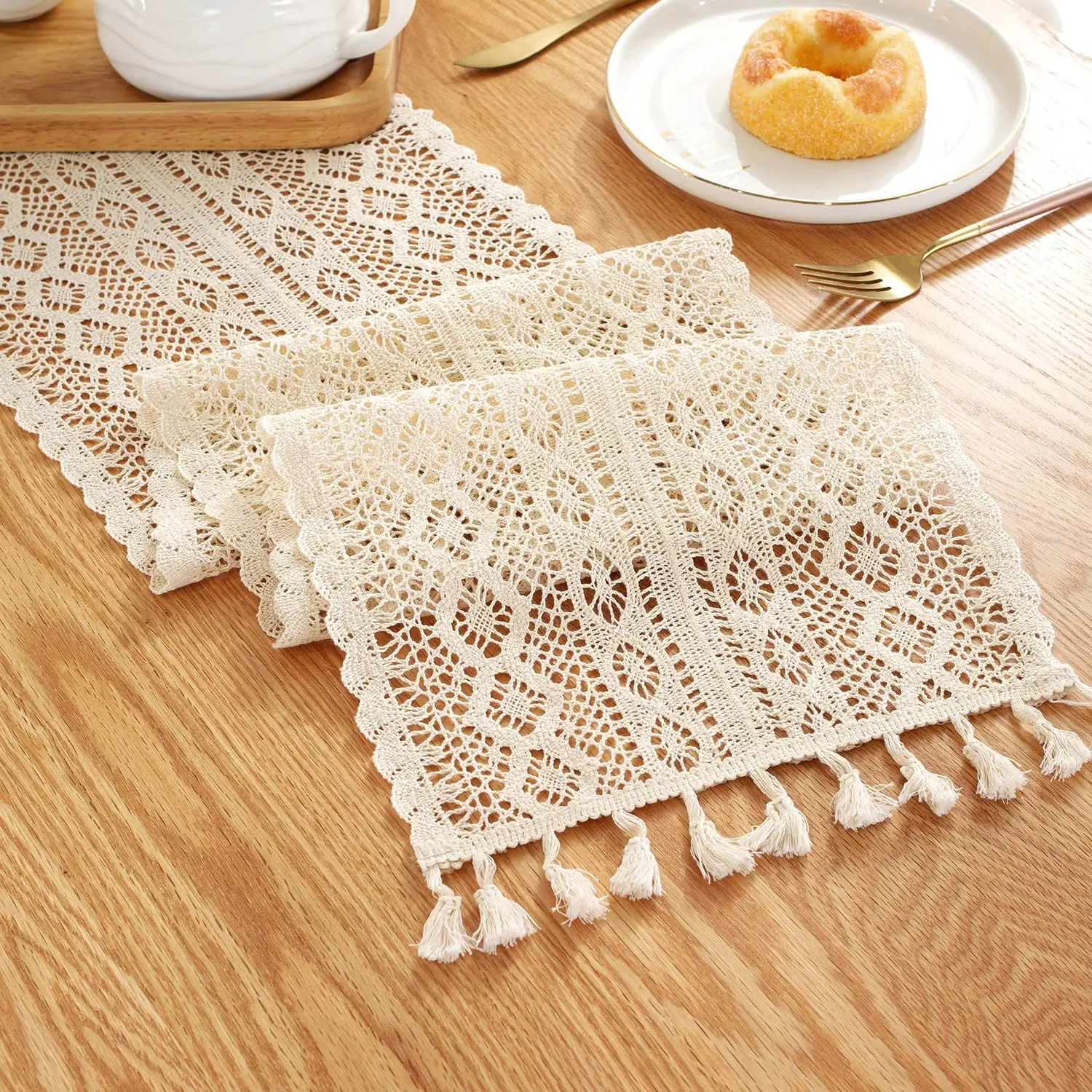 Macrame Table Runner Farmhouse Style Cotton Lace Boho Table Runner Vintage Style Table Decor Home Bridal Shower Country Wedding