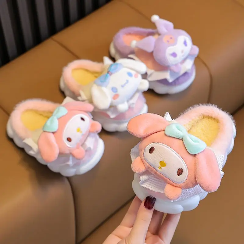 

Sanrio Kawaii Cinnamoroll Slippers Girls My Melody Winter Sandals Cartoon Anime Kuromi Sweet Cute Indoor Shoes Warm Gift for Kid