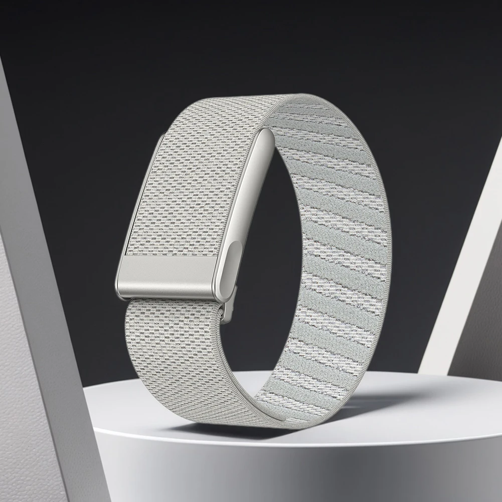 Breathable Adjustable Nylon Watch Strap for Fitness Tracking