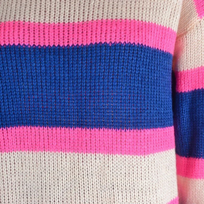 Рисунок 5 - Женский трикотажный пуловер с круглым вырезом