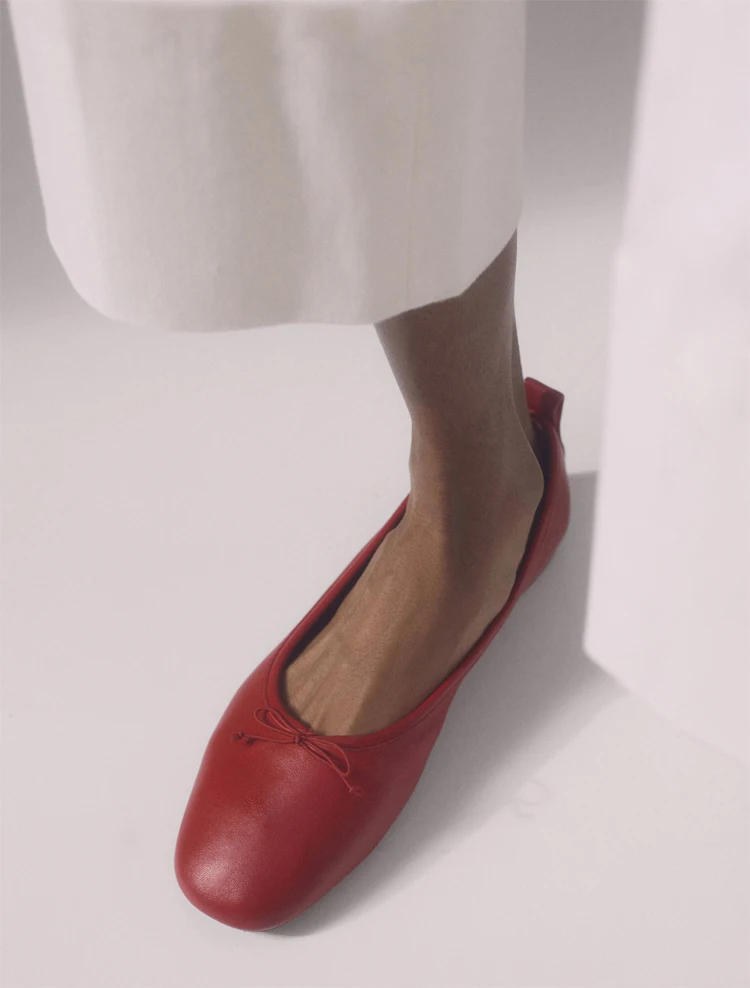 Dave&Di French Elegant Slip-On Loafers Women Casual Sheep Round Toe Mary Jane Shoes Fashion Simple Summer Flat Shoes Women