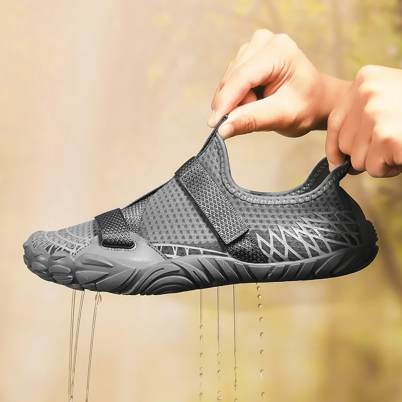 Wading Shoes Man Water Sneakers Swimming Beach Quick-Dry Wading Footwear Outdoor Upstream Shoes Breathable Barefoot Sandals