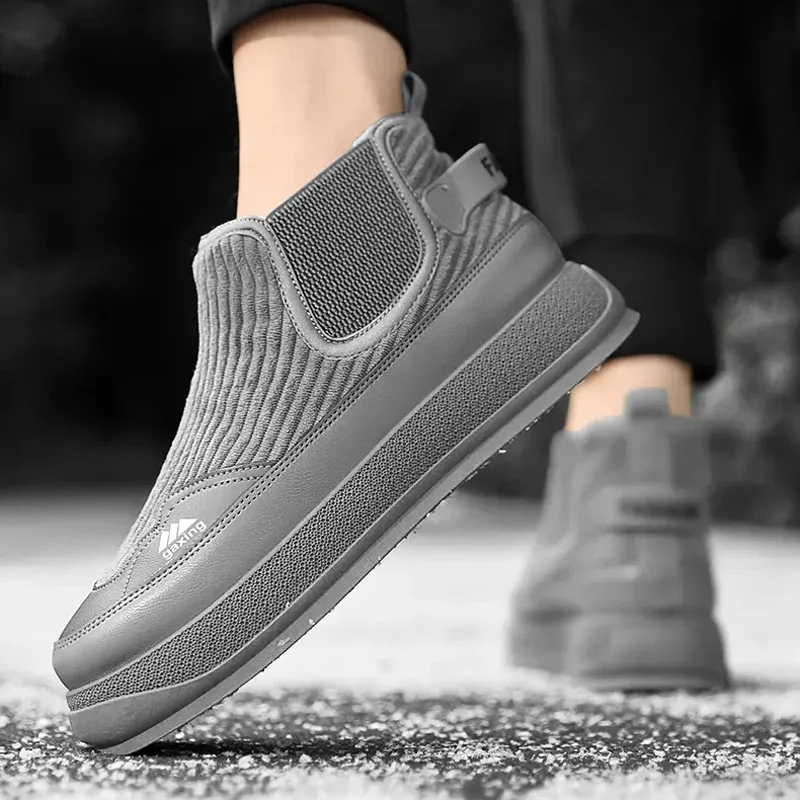 Men's High-top Plus Velvet Thickened Cold-proof Sports Casual Cotton Shoes Non-slip Comfortable Snow Boots Warm Outdoor Footwear