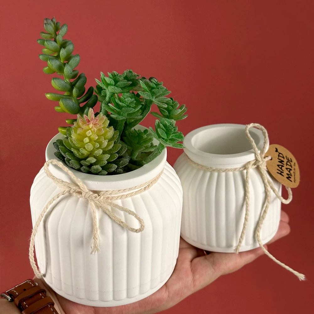 Striped Round Planter Mold 3