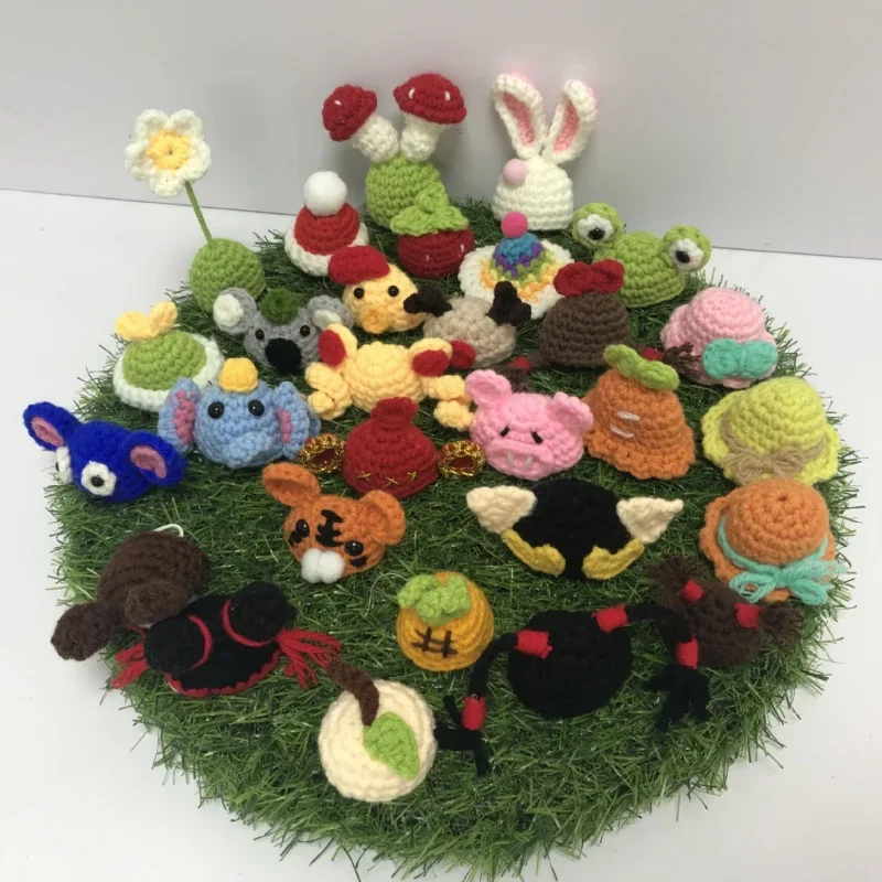 Mini Hamster Hat for Small Animals, Lovely Hand Knitted Hats for Lizard, Guinea Pig, Reptile, Christmas Party Clothes, Costume P