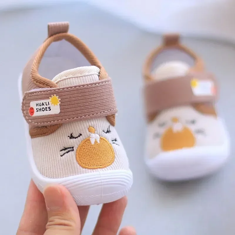 Baby Will Beep Baby Shoes with Soft Soles and Breathable Headband Spring and Autumn Walking Shoes 1-3 Years Old