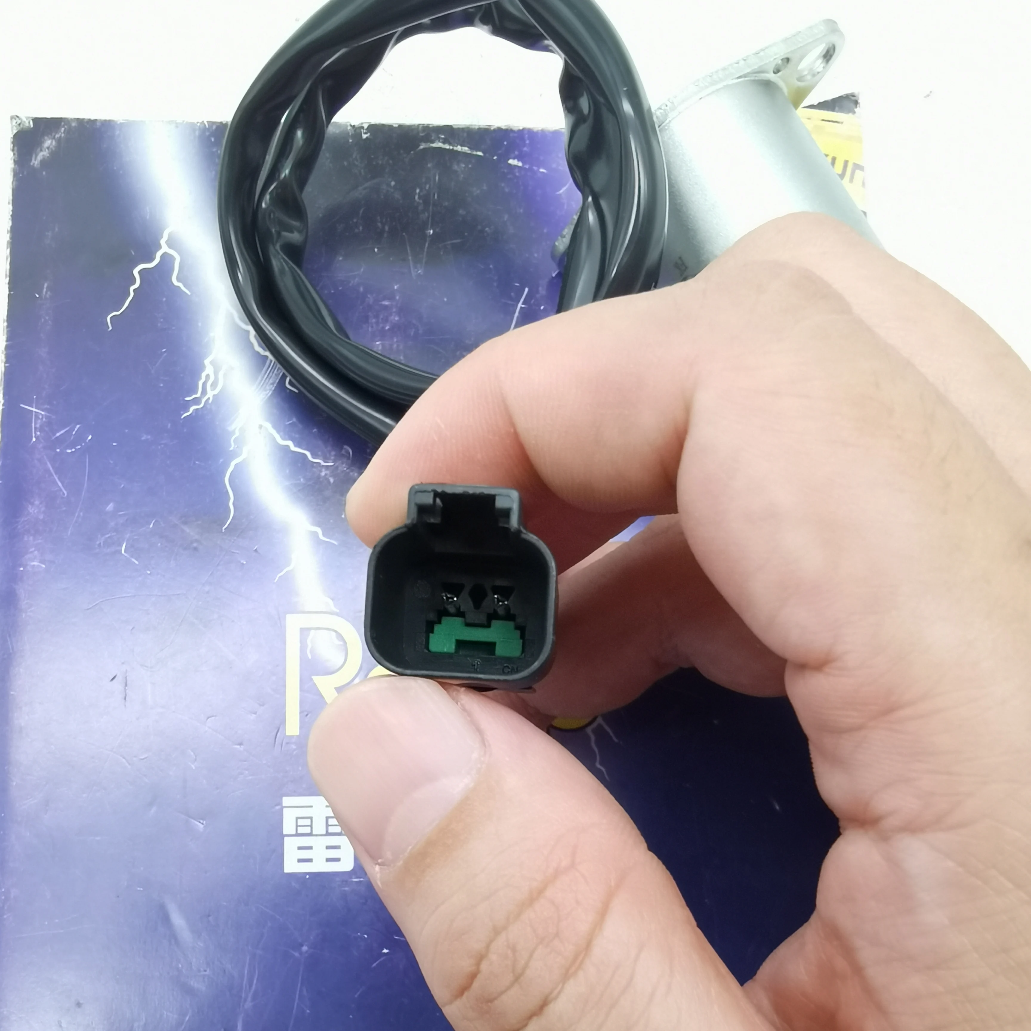 Excavator WA250 Solenoid Valve 12V 708-7R-01631 - AliExpress