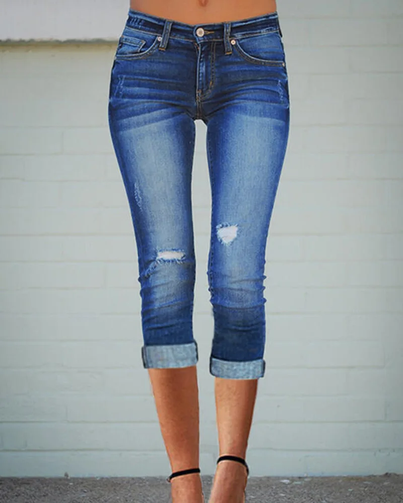 

Low Waist Pocket Design Ripped Capris Jeans Women Autumn Handfrayed Ruched Slim Calf Length Pants