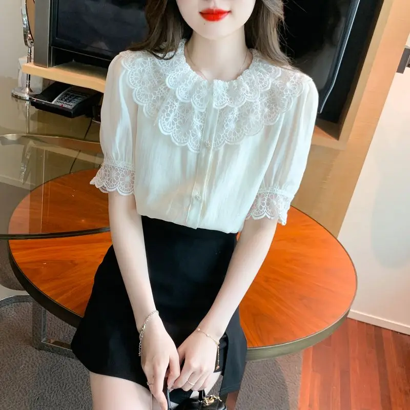 2024 New Summer Elegant Fashion Sweet Loose Casual Women's Shirt Lace Splicing Puff Sleeve Peter Pan Collar Button Y2K Chic Tops