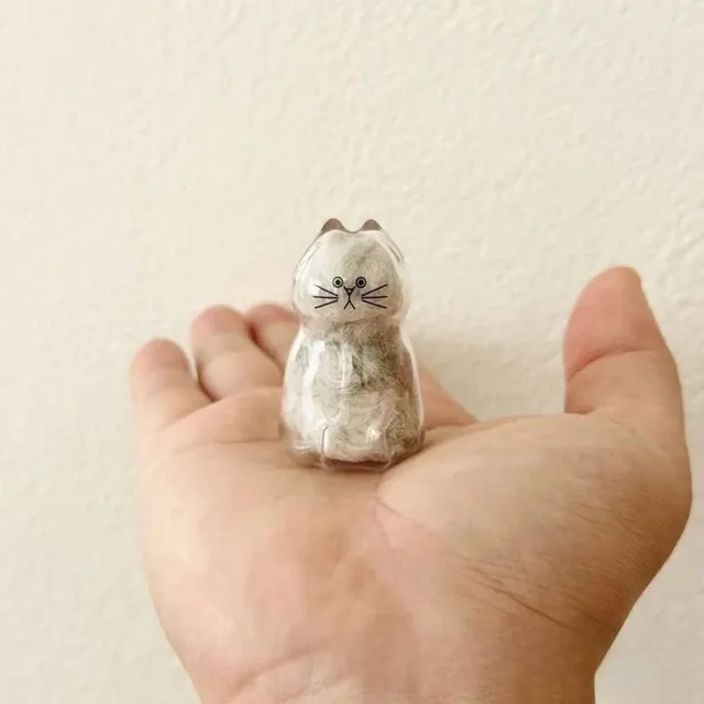 Clear Cat Hair Keepsake Box Gacha-Style Memorial Capsule for Pet Fur Collection Decorative Keychain Pendant Charm for Cat Lovers 4