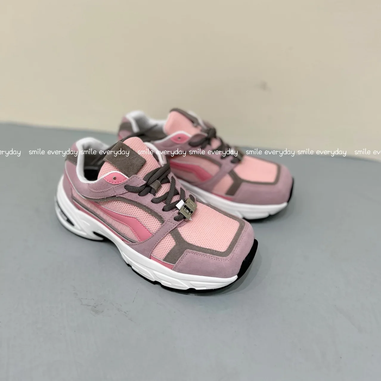 

Square Toe Paneled Daddy Shoes Vintage Platform Lace-up Breathable Casual Trainers Platform Sneakers