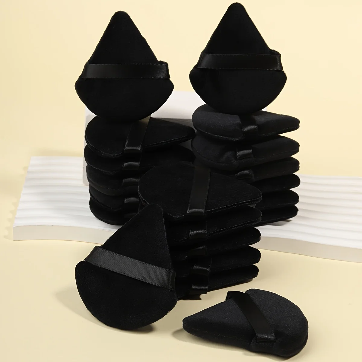 15개 벨루어 삼각형 파우더 퍼프 세트 - 루즈 파우더용 친수성 및 세척 가능, 라텍스 프리 모든 피부 타입, 여행/가정용