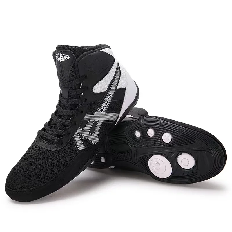 Wrestling shoes male Boxing Shoes Fighting Sanda Strength High Top Shoes light fighting Boots Weightlifting shoe Sneakers 36-45