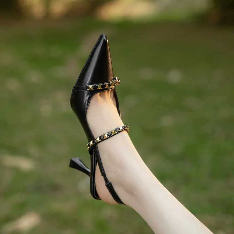 Sheepskin rivet decoration pointed high heels, women's slim heels, one line with toe sandals, exuding a summer vibe