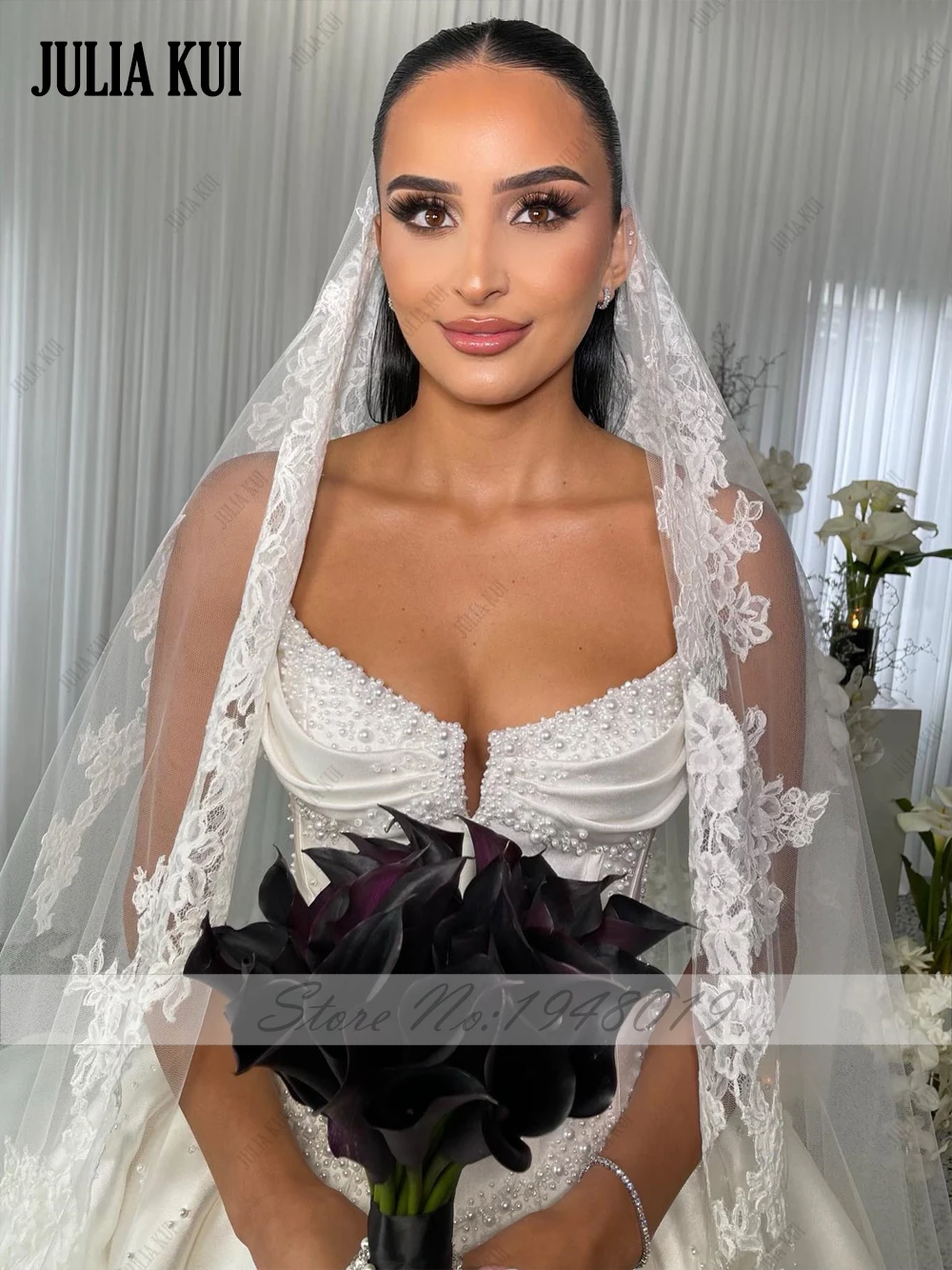 Julia Kui Vintage Beading Pearls Satin Sweetheart Ball Gown Wedding Dress With Spaghetti Straps And Backless Bridal Gowns 6