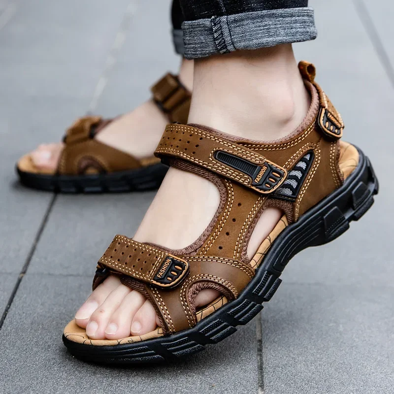

Brand Classic Sandalia Masculina Summer Genuine Leather Sandals Mens Holidays Outdoor Casual Shoes Soft Beach Pantuflas 2024