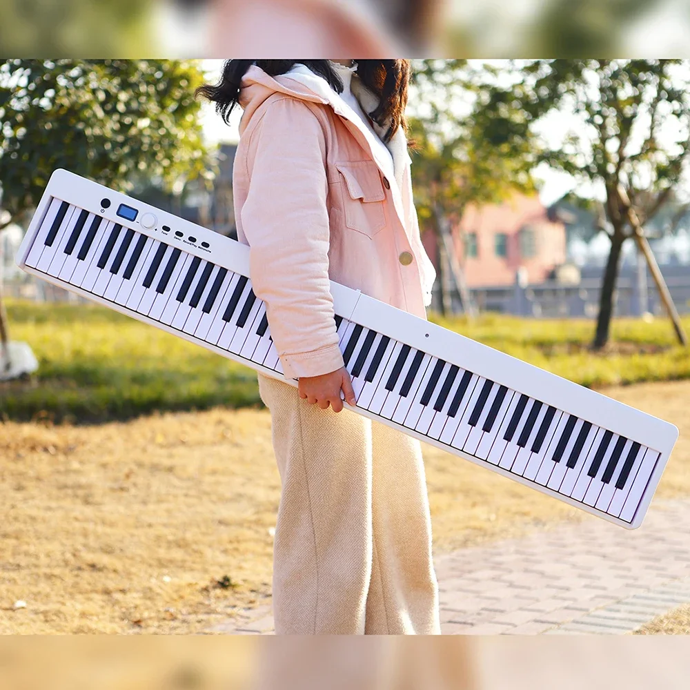 M MBAT 88 Keys Electronic Piano Keyboard Portable Electronic Organ MIDI Output Rechargeable Battery with Sustain Pedal Piano Bag