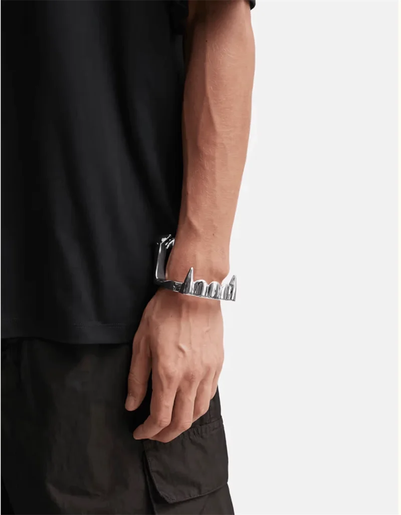 Extravagantes Trendiges Hip-Hop-Punk-Ornament Vampirzahn-Armband für Paare, Street-Party-Armreif für Damen und Herren, Charm-Schmuck-Geschenk – Detail 6
