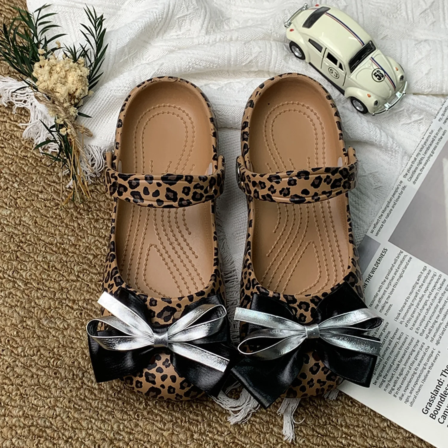 2026 ballet hole shoes platform slippers women's summer wear eva sandals non-slip Xiaohongshu Douyin women's explosion 2