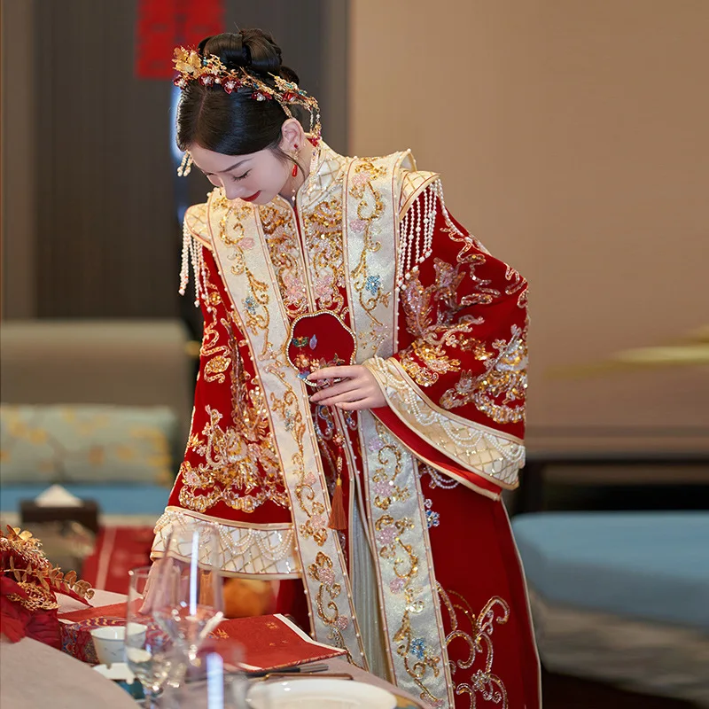 Xiuhe clothing wedding attire velvet phoenix crown Xiapei Hanfu coming out of the palace wedding attire dragon and phoenix skirt coming soon