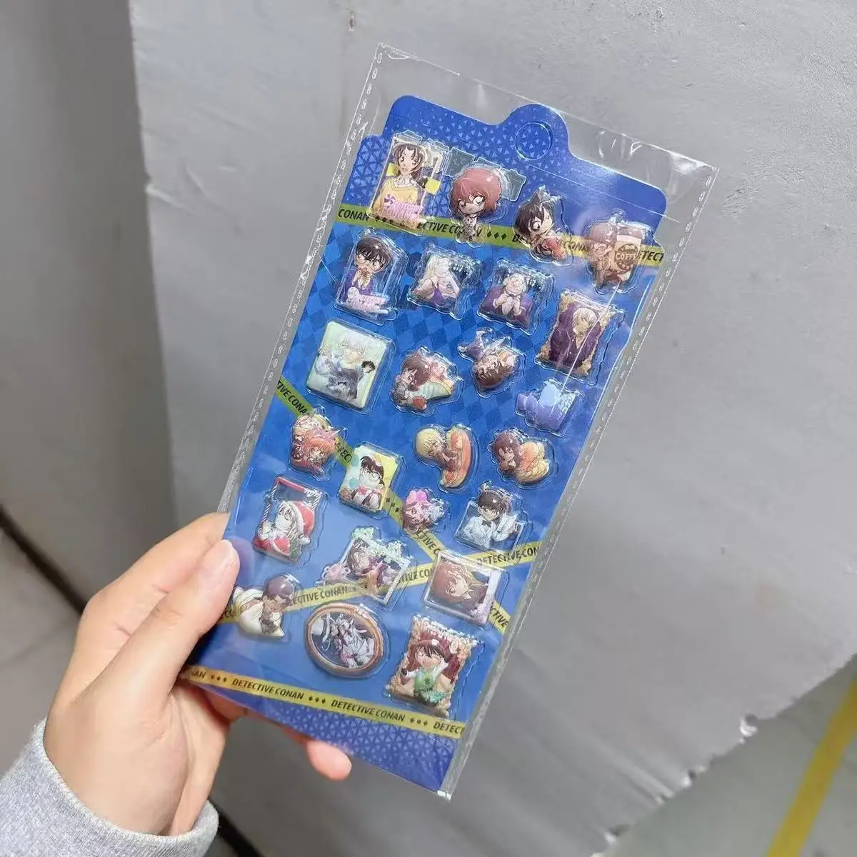 새로운 명탐정 코난 크리스탈 다이아몬드 스티커 3D 릴리프 재미있는 애니메이션 솔리드 주변기기 스티커 창의적인 핸드북