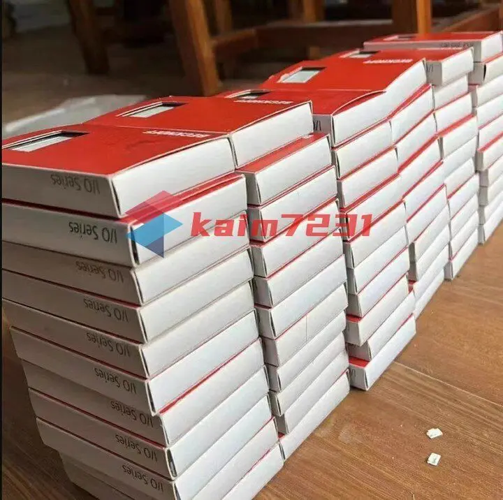 

one NEW EL2124 BECKHOFF Module PLC EL2124