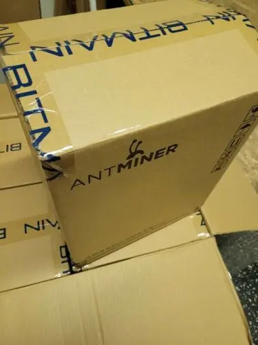 

MM Bitmain Antminer S19 XP 141Th Hashrate BTC ASIC Miner NEW SEALED