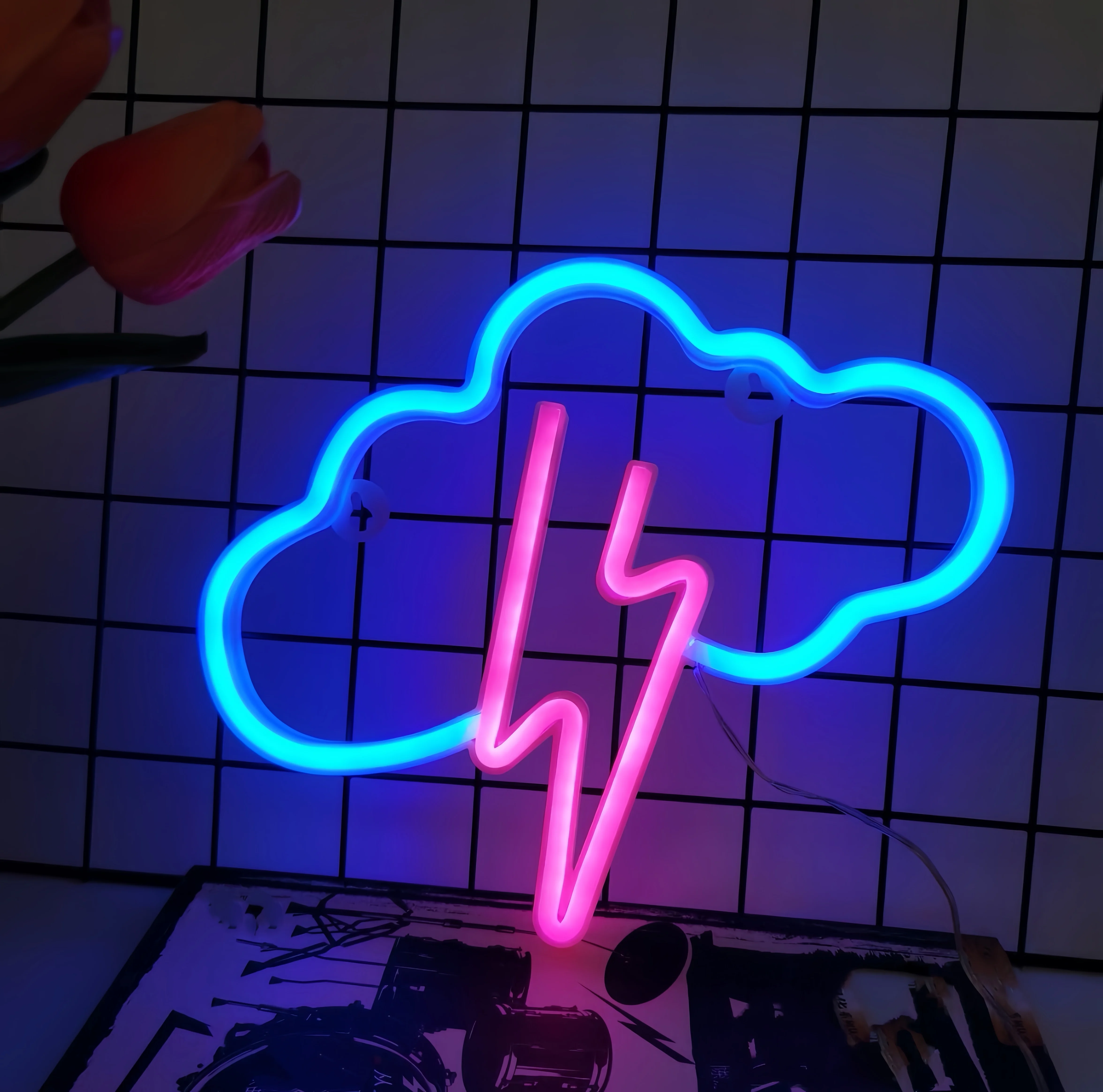 Thunderstorm-Pink