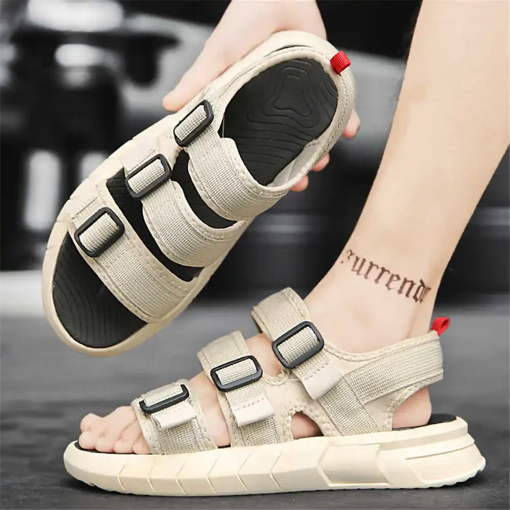 Super Leggero Taglia 42 Scarpe Da Uomo In Argento Kawaii Infradito Sandali Sneakers Da Uomo Di Marca Di Lusso Sport Marche Famose