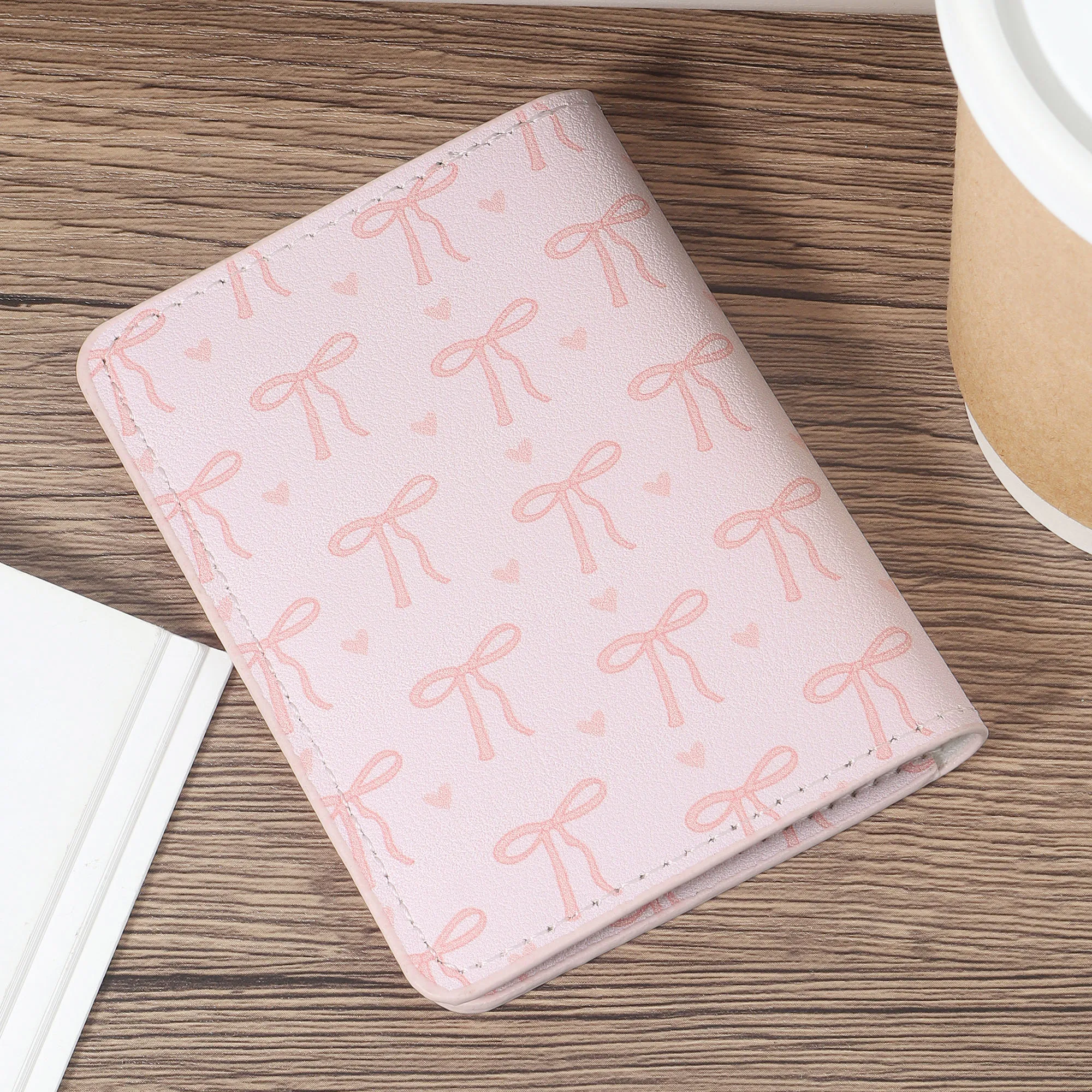 Stilvolle, einfache, kurze Bifold-Geldbörse, leichter, tragbarer kleiner Kreditkartenhalter und Organizer, vielseitige Alltags-Clutch für Damen und Herren – Detail 7