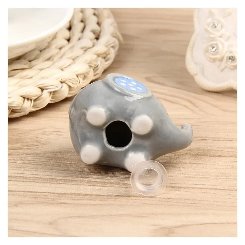 European Cartoon Elephant Ceramic Seasoning Pot Creative Pot Home Kitchen Supplies American Salt Pepper Bottle Pair Gift Set