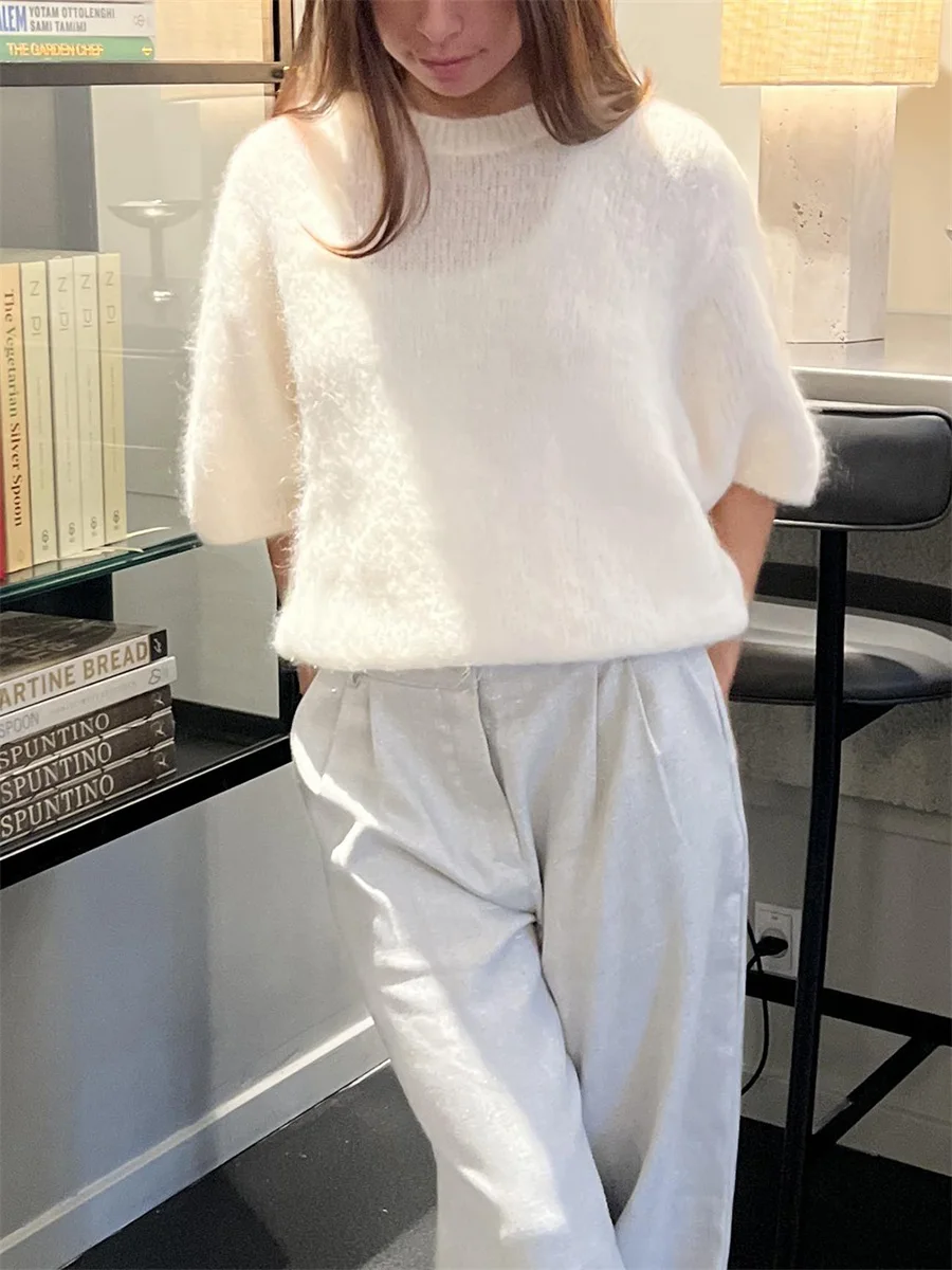 Women s Lightweight Knit Pullover Sweater with Half Sleeves and O Neckline in Solid Color for Casual Wear in Spring and Autumn