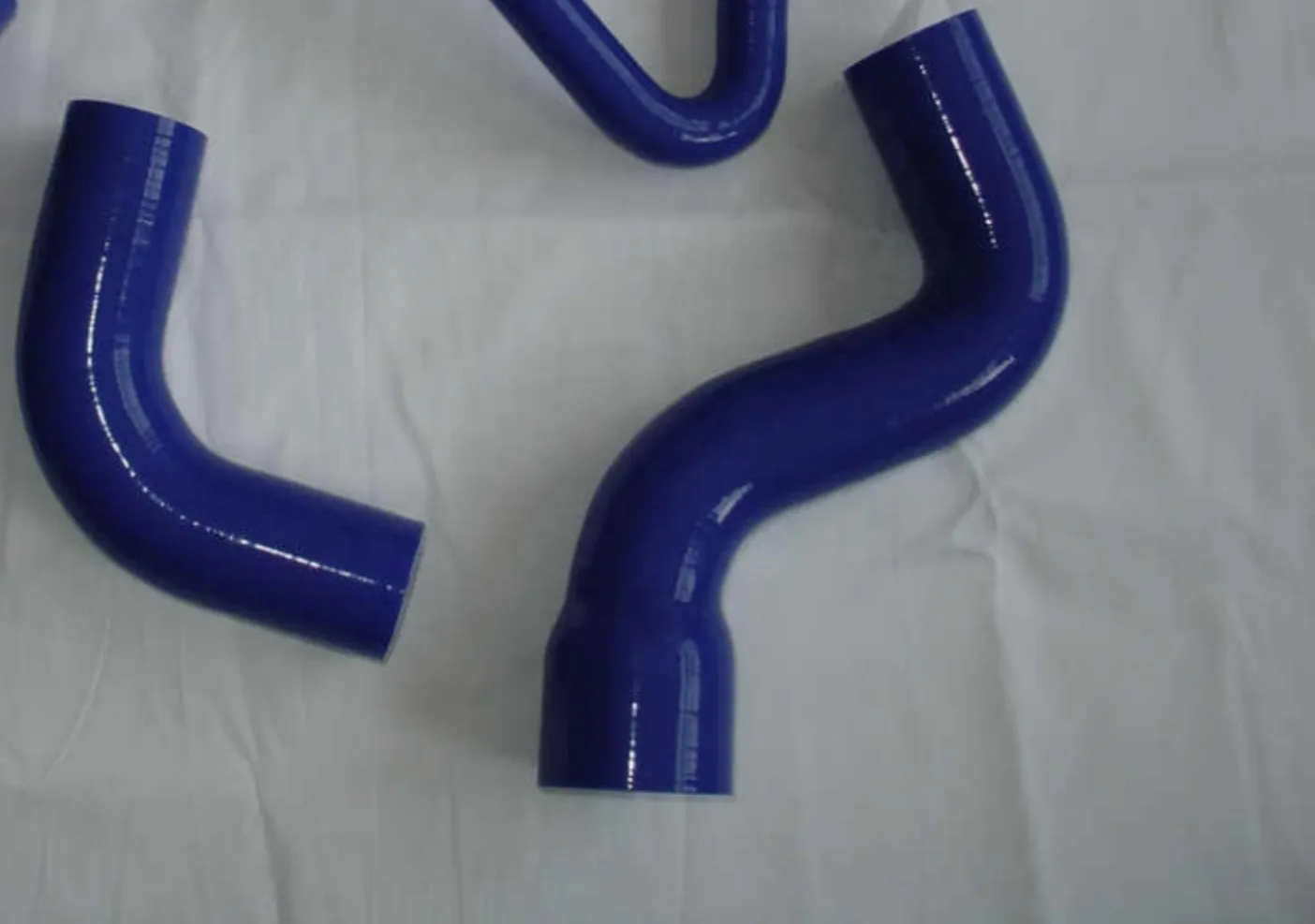 

For Audi A4/Passat B5/B5.5 1.8T 1994-2005 Silicone Intercooler Hose Pipe 1994 1995 1996 1997 1998 1999 2000 2001 2002 2003 2004