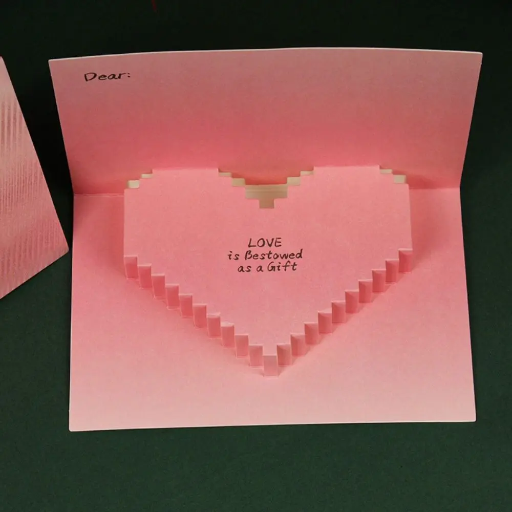 

Three-dimensional Valentine's Pop Up Cards Creative Beautiful 3D Heart Greeting Card Paper Sculpture Gradient Color