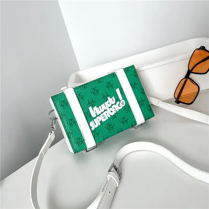 

Brand Designer Crossbody Bag Women's 2023 Trendy Fashion Chic Quality Leather Couple Shoulder Bag Letter Print Box Camera Bag