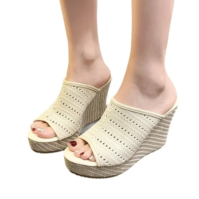 Beautiful Sandals and Slippers Women's Summer Wear Waterproof Platform Straw Thick-soled Wedge Heel High Heel Shoes