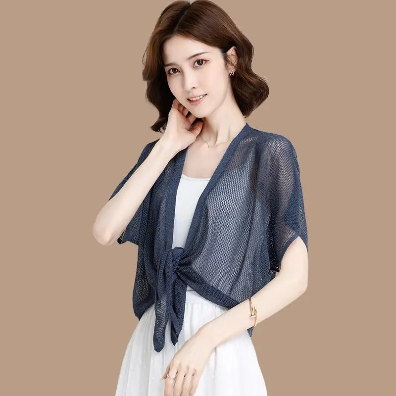 

Korean Version Lady V-neck Thin Short Hollow Out Stretch Loose Sweater Women Short-sleeved Shirt Up Open Stitch Crop Top P299