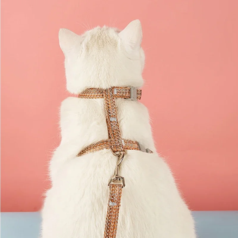 Pet Cat Adjustable Chest Strap Anti-escape Small Medium Dog Cat Harness Leash Set Breathable Reflective Chest Strap Pet Supplies Pet Cat Adjustable Chest Strap Anti-escape Small Medium Dog Cat Harness Leash Set Breathable Reflective Chest Strap Pet Supplies