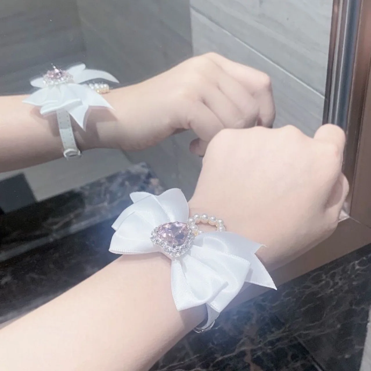 Pulsera de estilo coreano Harajuku para mujer, brazalete con corazón de lazo Y2K con incrustaciones de circonita, hecho a mano, joyería estética Punk dulce y fresca