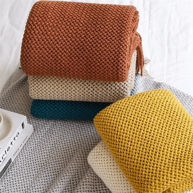 �ָ��� �ҷο� ũ�μ� ���� ������ ���, �ƴ��� ��Ʈ ħ�� ���� ����, ����� �� Ʈ�� ���� ����