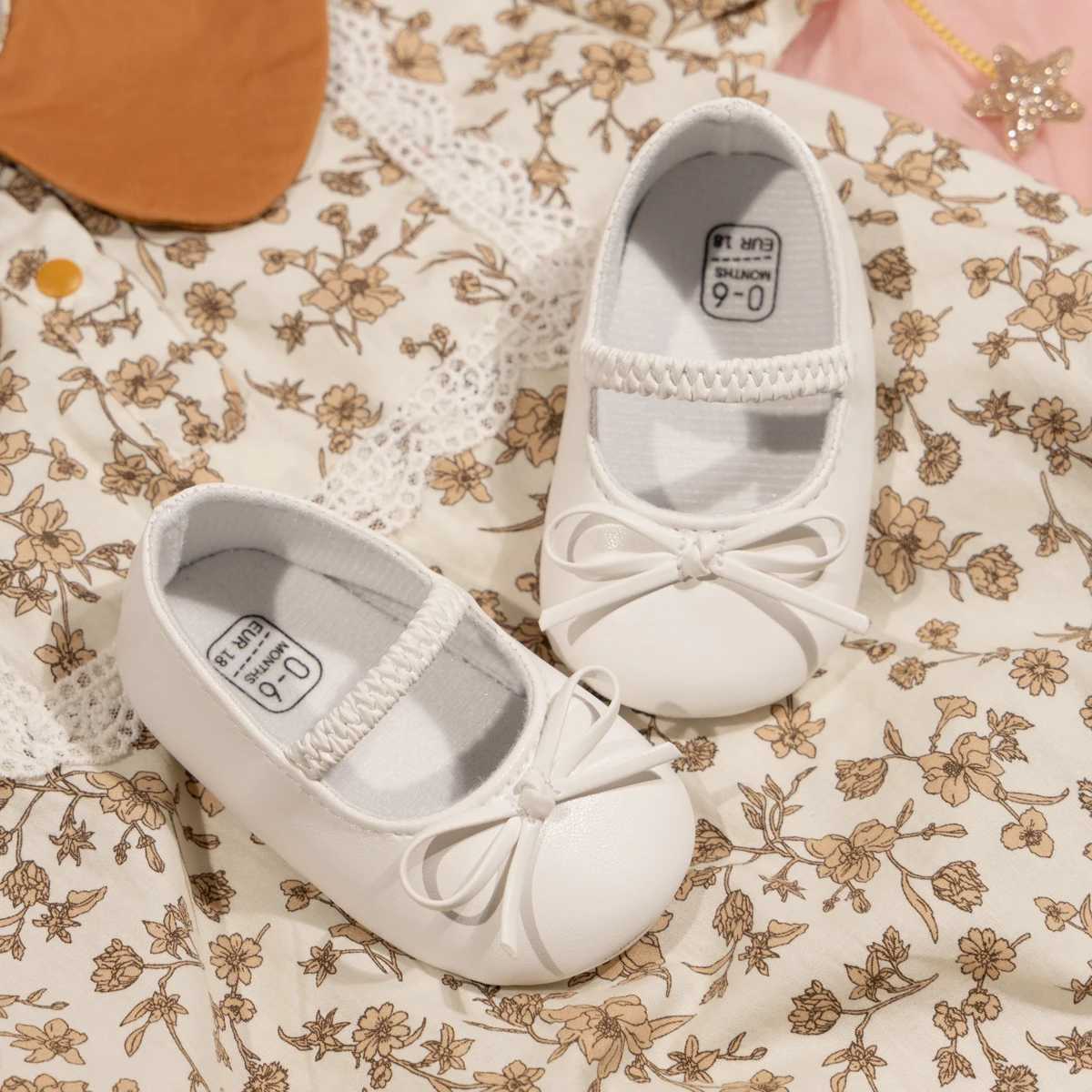 Newborn Baby Girl Princess Shoes Bow Tie Flat Bottomed Bean Shoes Shallow Mouthed Soft Casual Toddler Girls Shoes 0-18M Baby & Maternity