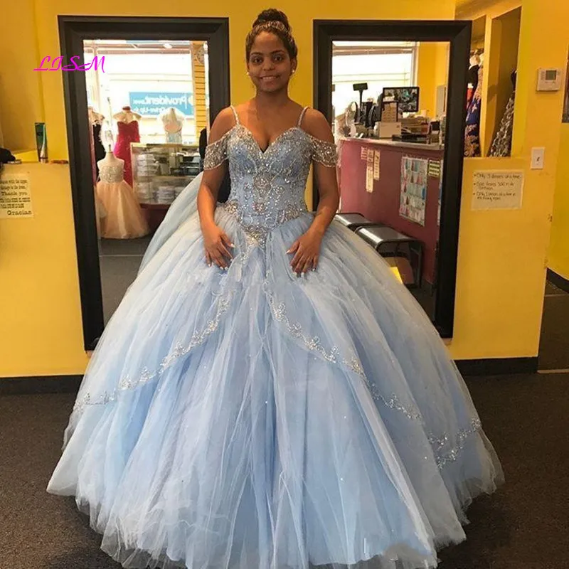 Luxury Crystals Ball Gown Quinceanera Dresses 15 Party Fashion Spaghetti Straps Crystal Formal Cinderella Birthday Gowns