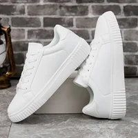 Baskets blanches décontractées pour hommes et femmes, chaussures plates à plateforme, assorties avec tout, chaussures de marche, nouvelle collection 2024 5