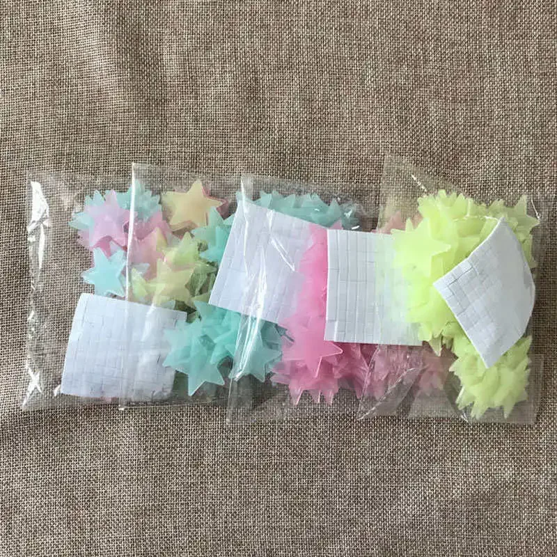 Description Picture 6 of itemCeiling Stickers Wall Home 3D Fluorescent Luminous Bedroom Baby Rooms Dark Stars Glow Kids Decor 100Pcs