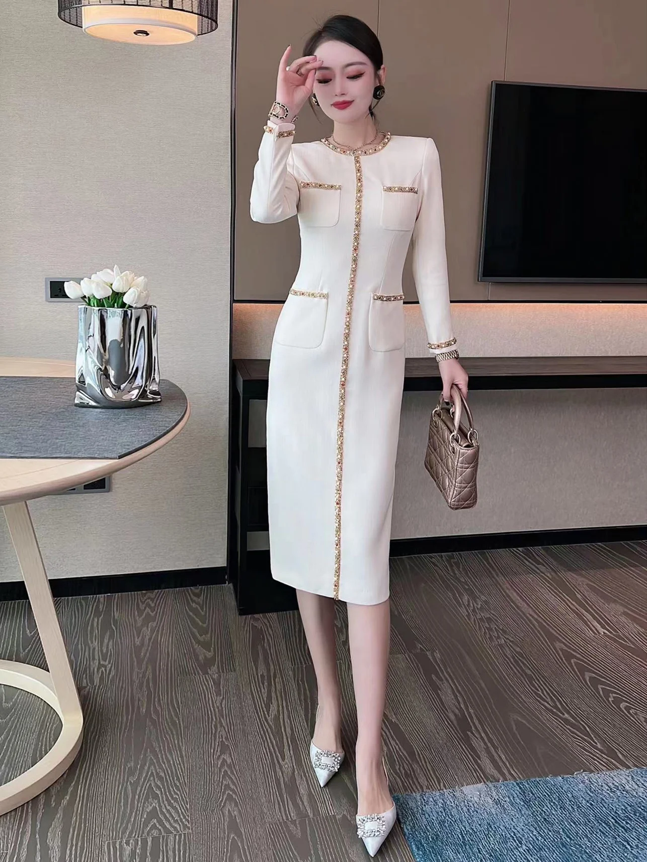 

High end Light Luxury Dress Light Mature Celebrity Temperament Small Fragrance Wind Heavy Work Nail Bead Long Wrap Hip
