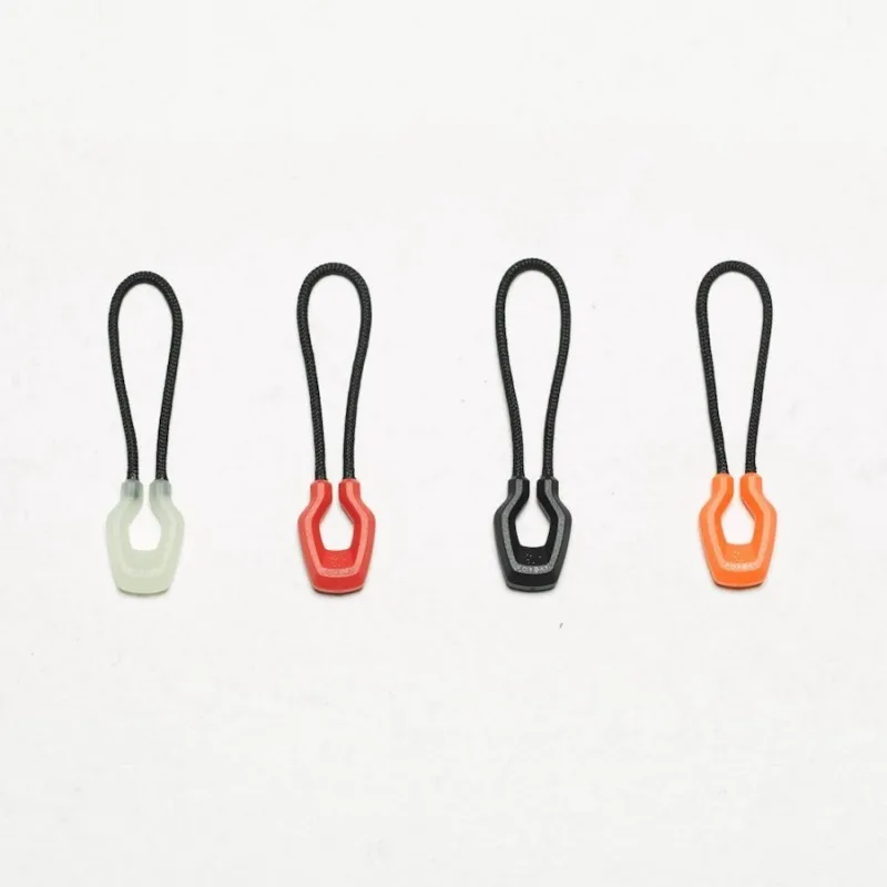 Glow in Dark Zipper Pull Rope - Injection Molded Luminous Backpack Tail, Outdoor Gear Emergency Zipper Accessories