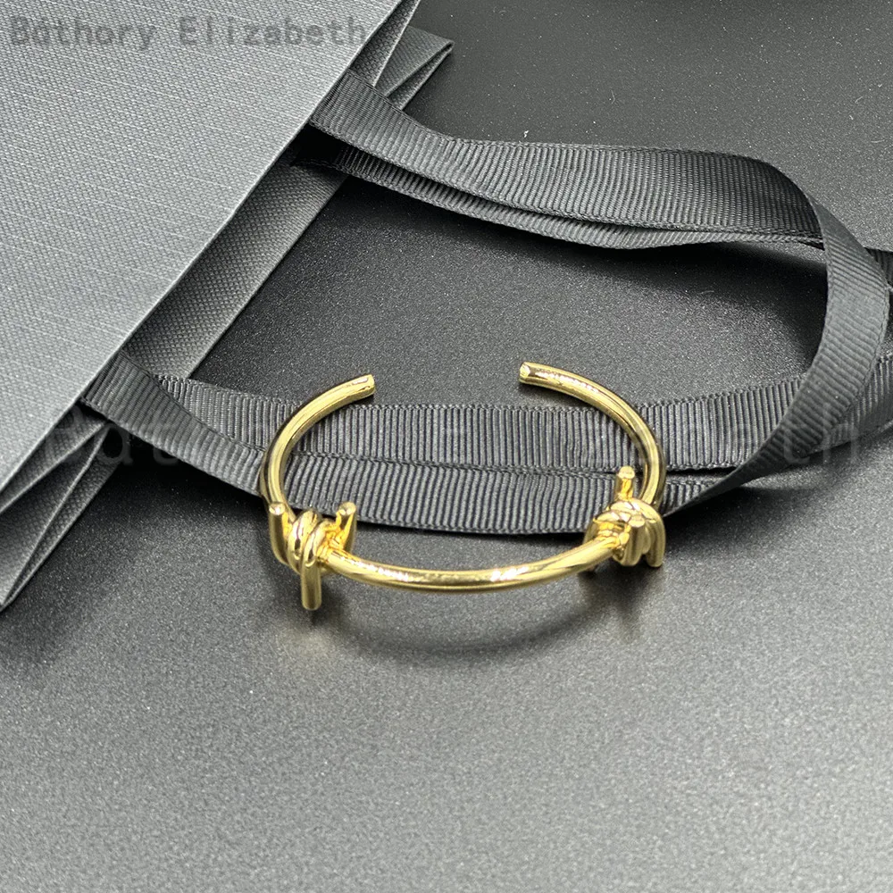 

Báthory Elizabeth Fashion Brand Vintage Brass Plated 24K Gold Irregular Opening Bracelet Women Top Quality Birthday Party Gift